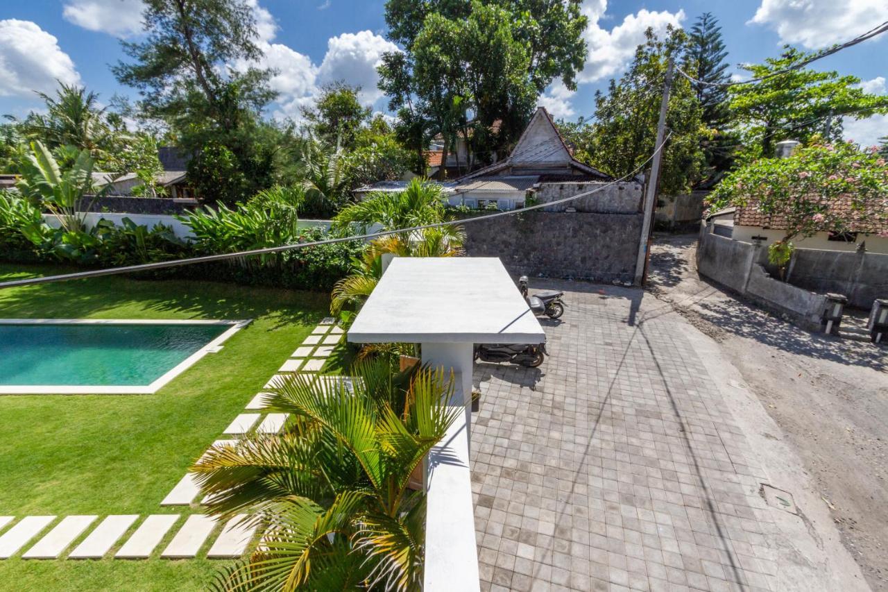 Alea Estate Villa Kerobokan Buitenkant foto